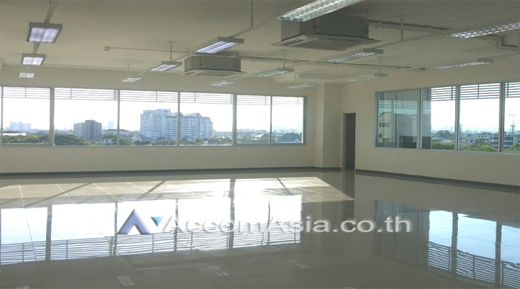  1  Office Space For Rent in Bang Na ,Bangkok BTS Udomsuk AA18659